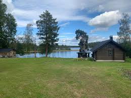Villa Konnekoski: Helmi Etelä-Konnevesi Kansallispuiston Eteydessä