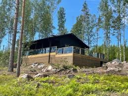 Villa Lyxfällan, Kemionsaari (Päivitys 2025)