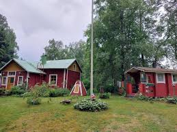 Idyllinen Mökki Laitilassa 2024