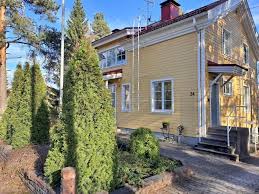 Valkeakoski: Paritalohuoneisto Keskustassa 2025